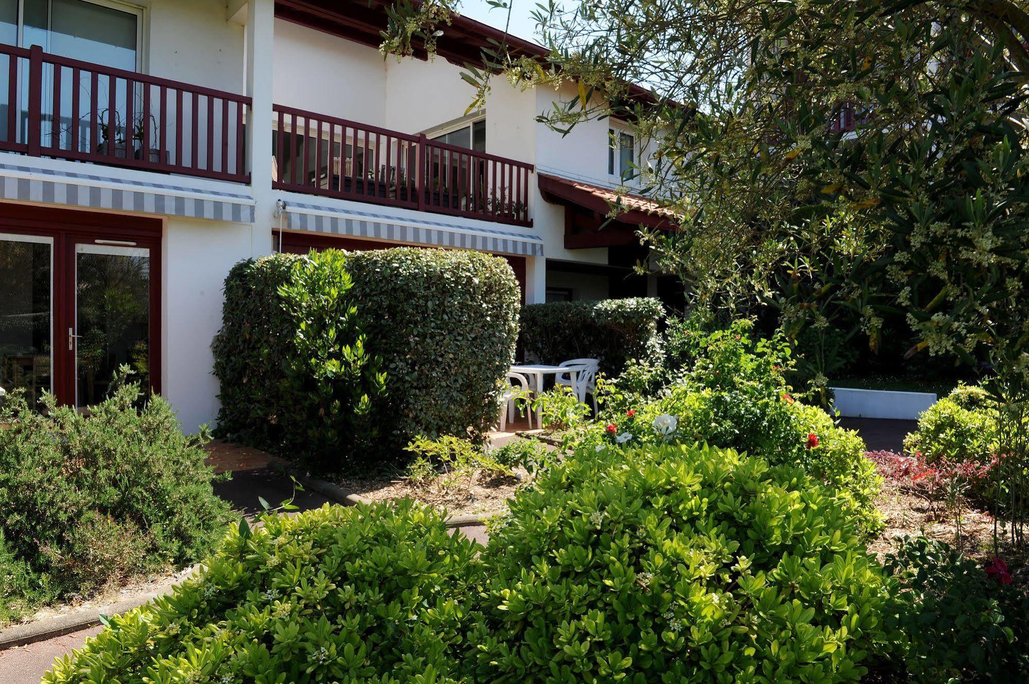 Hotel & Appartements Gochoki Bidart Exterior photo